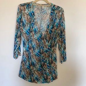 Dana Buchman knit top gathered side interest